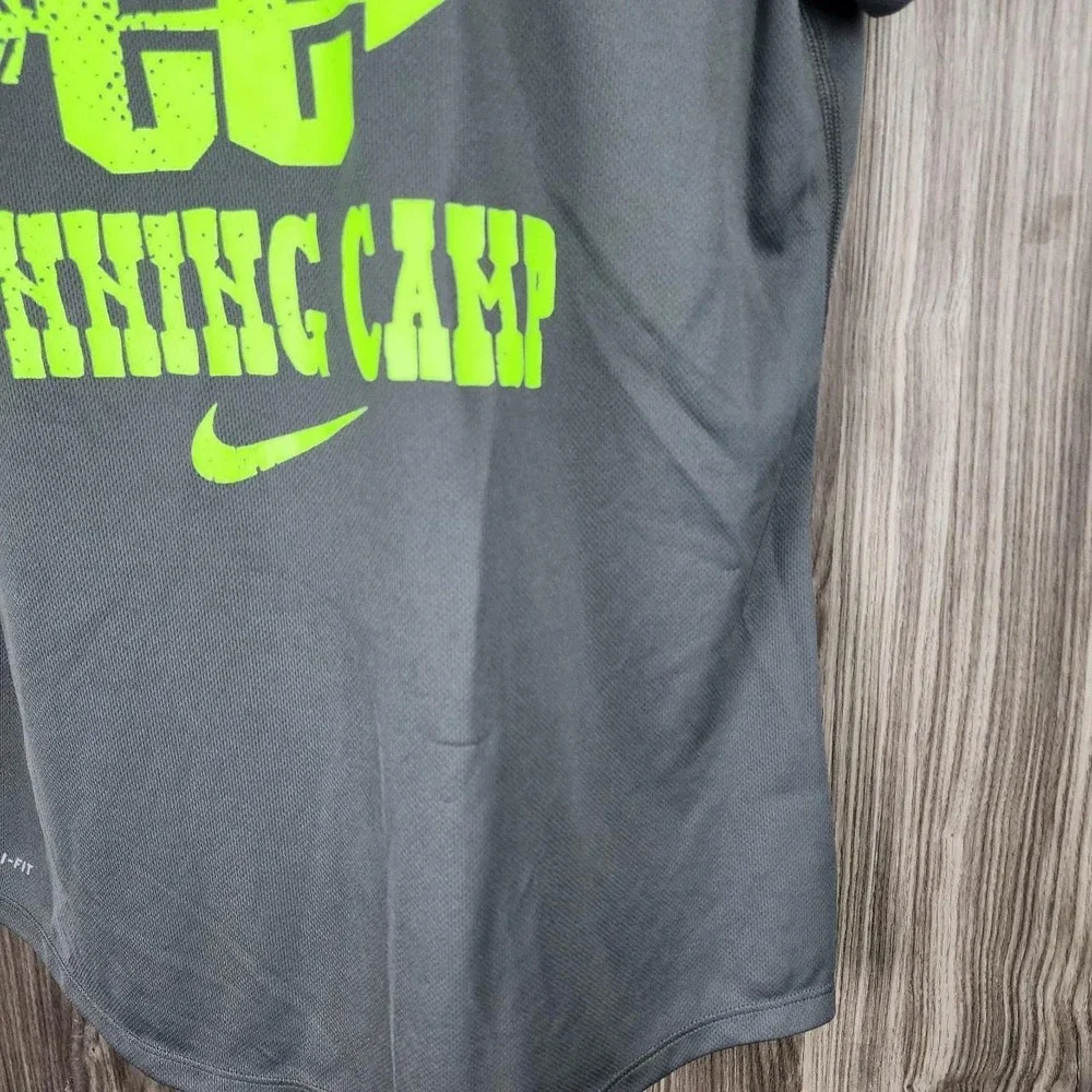 Nike Dri-FIT Womens Bear Butte CC Running Camp Graphic T-Shirt Gray Neon Green M - Picture 3 of 5